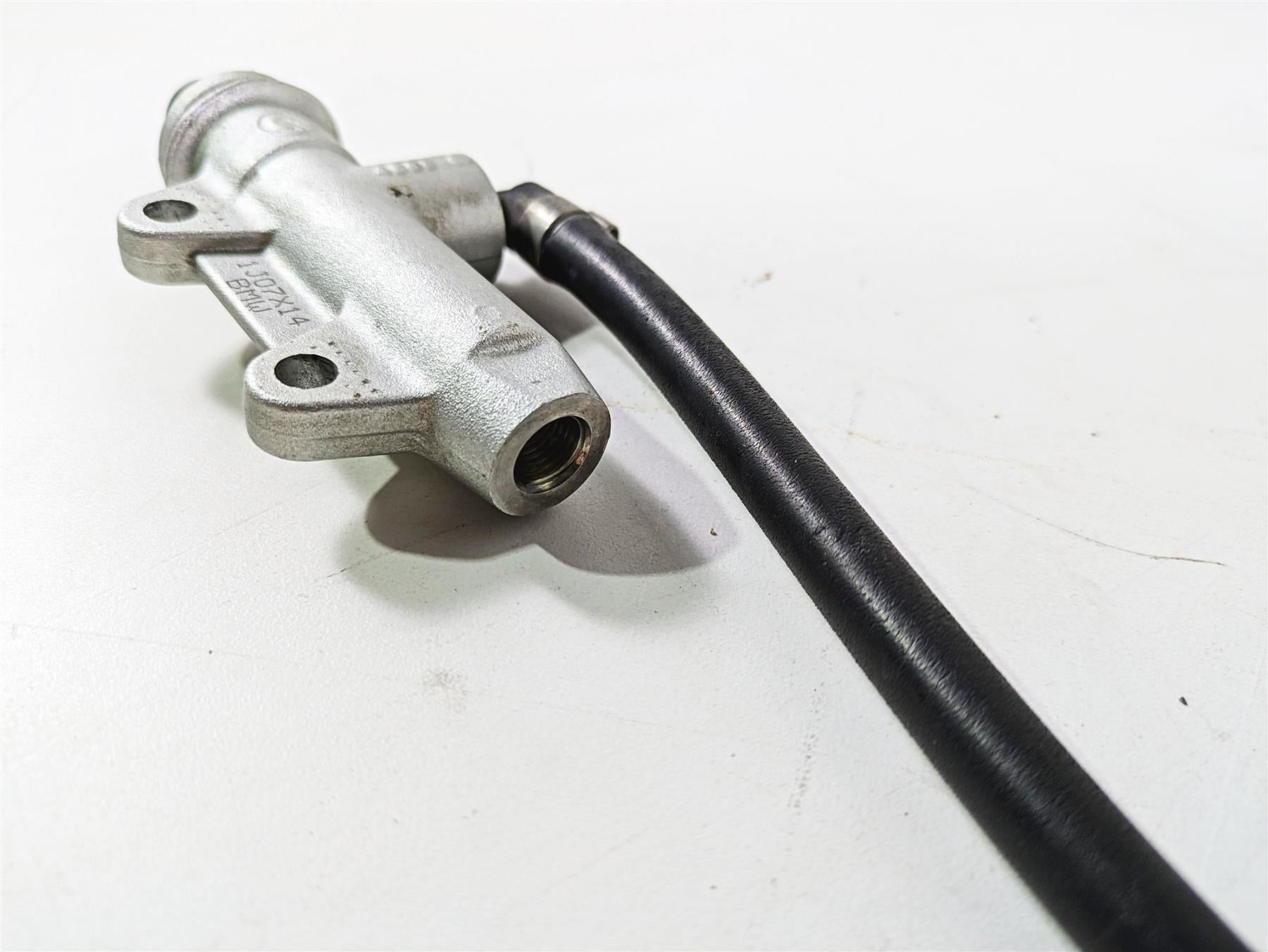 2012 BMW R1200R K27 Brembo Rear Brake Master Cylinder 34318529423 {{ shop.shopifyCountryName }} - Mototech271