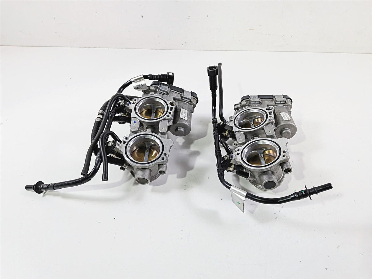 2018 Aprilia RSV4 RR Throttle Body Fuel Injection Set 857303 857304 {{ shop.shopifyCountryName }} - Mototech271