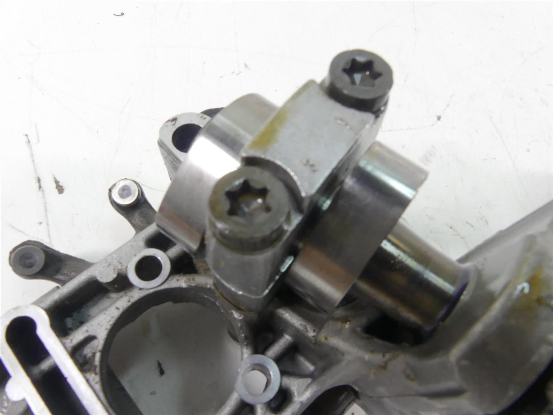 1999 BMW R1100 GS 259E Cam Shafts & Holder Mounts Rocker Box Set 11311341560 {{ shop.shopifyCountryName }} - Mototech271