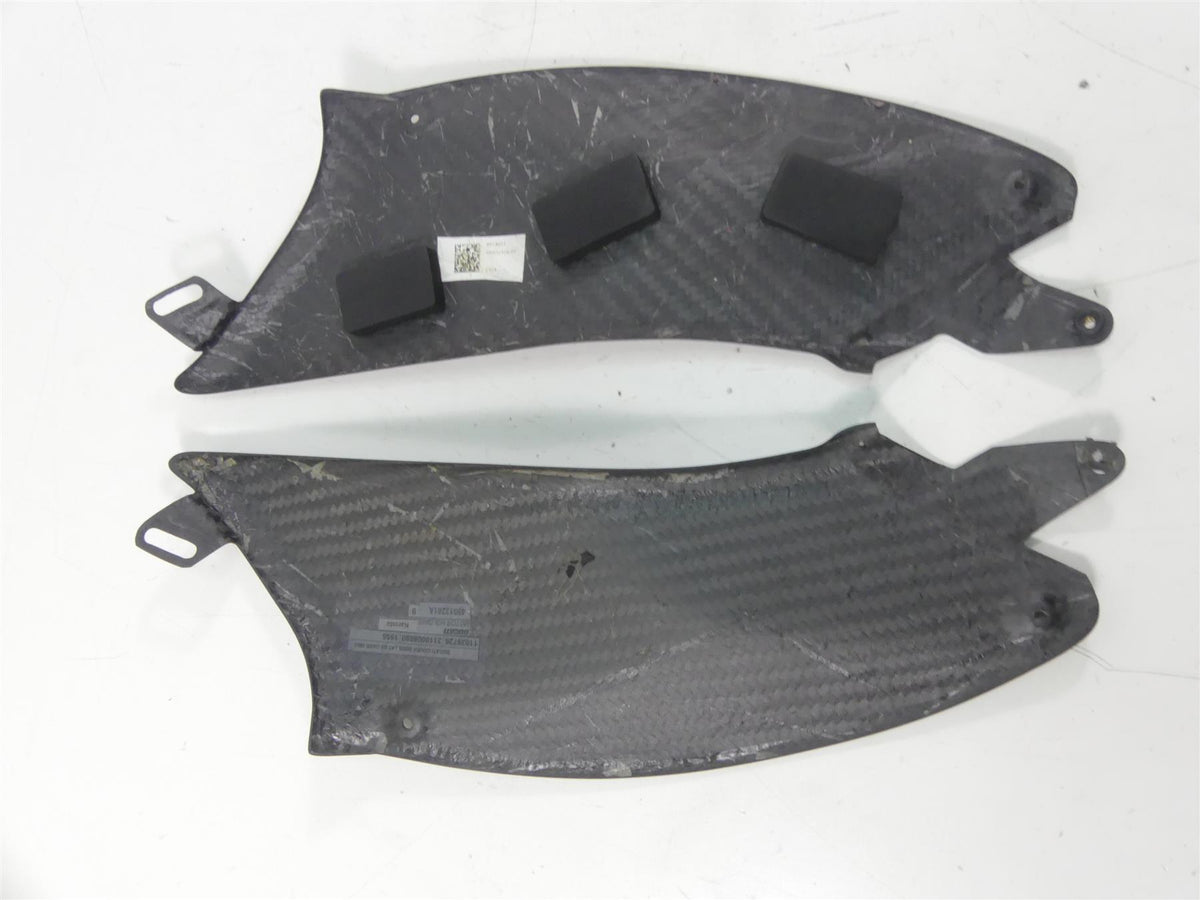 2015 Ducati Diavel Carbon Red Fiber Under Tank Knee Cover Fairing Set 48015241A {{ shop.shopifyCountryName }} - Mototech271