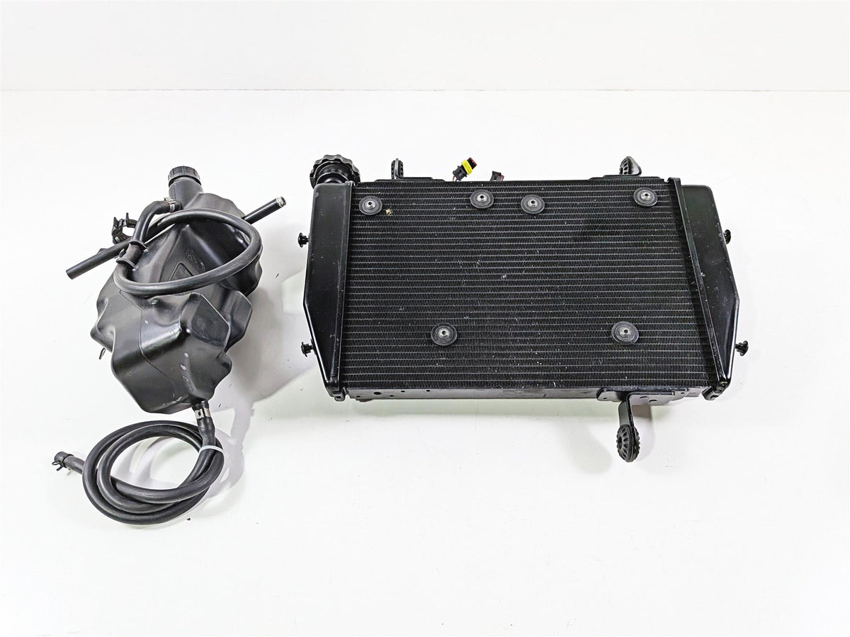 2016 Ducati Hypermotard 939 SP Radiator Fans Reservoir Hoses Set 54840981D-Mototech271