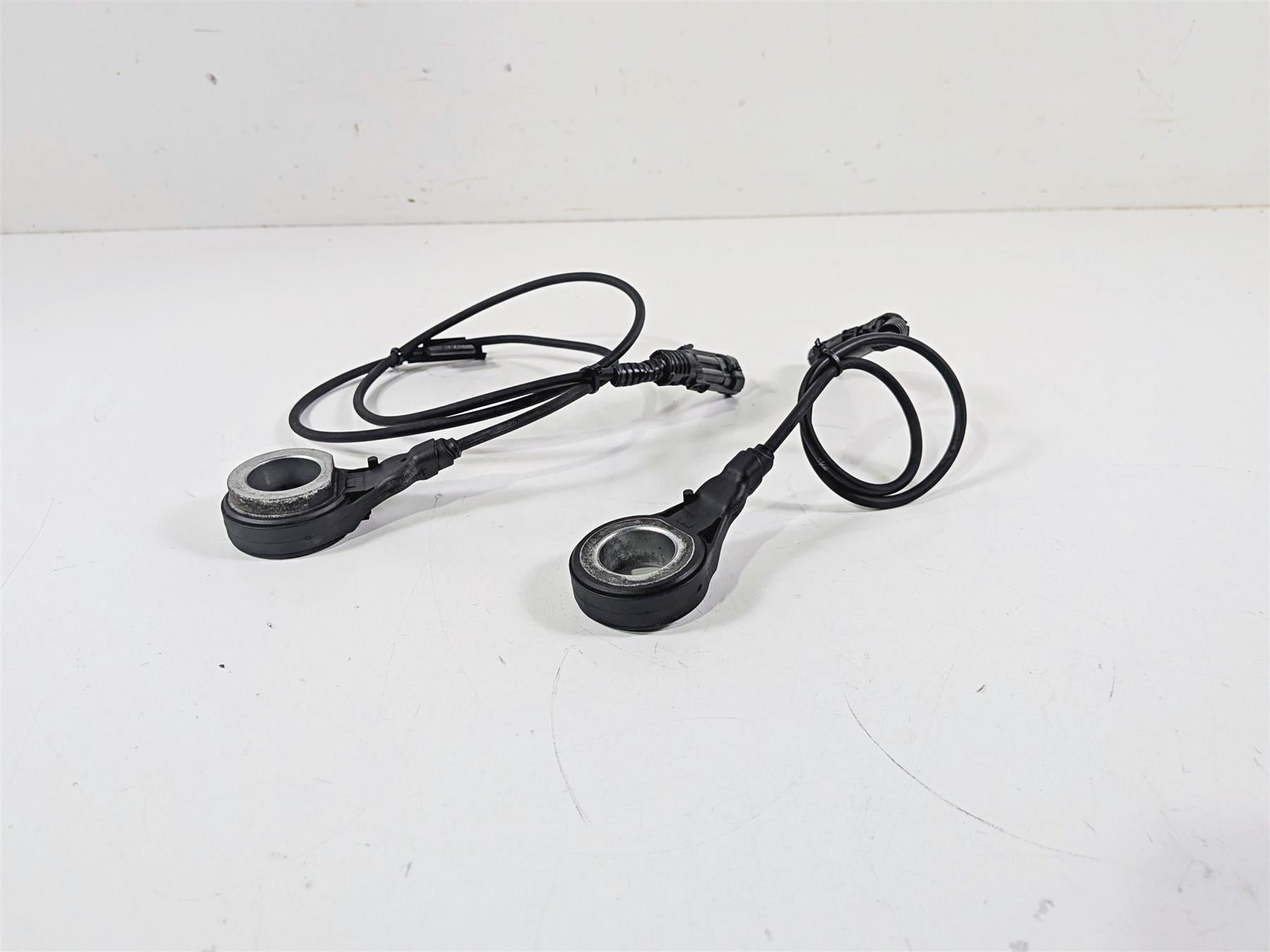 2020 Harley Touring FLTRK Road Glide Front Rear Abs Wheel Speed Sensors 32700015 {{ shop.shopifyCountryName }} - Mototech271