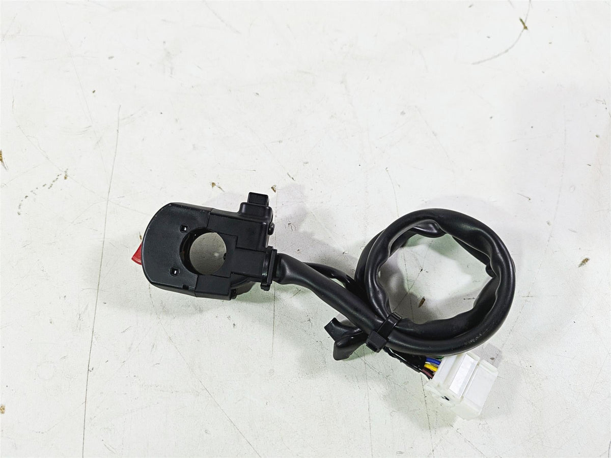 2008 Honda CBR1000RR SC59 Right Hand Start Stop Control Switch 35130-MFL-000 {{ shop.shopifyCountryName }} - Mototech271