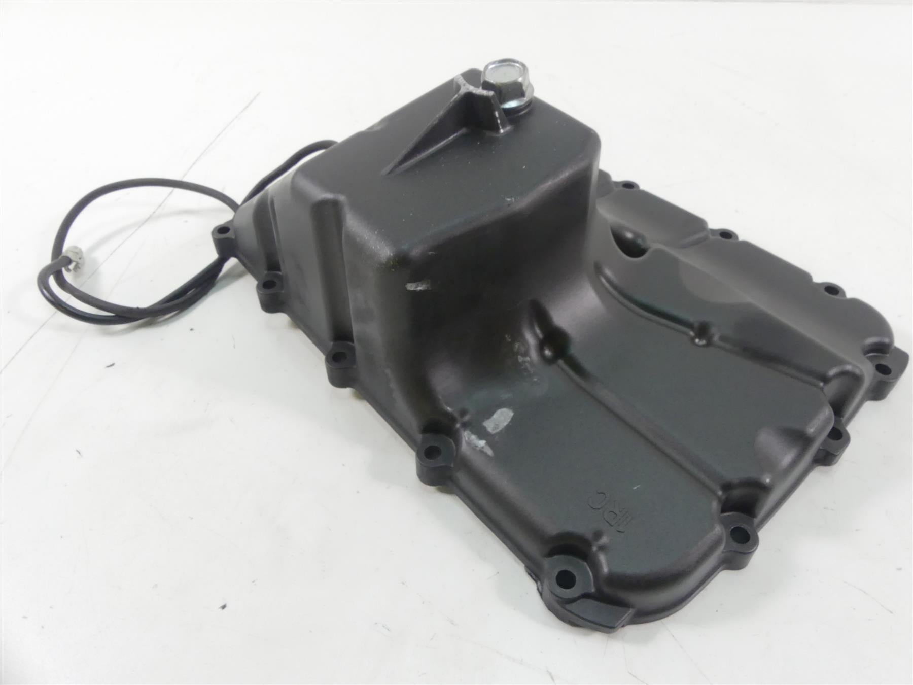 2015 Yamaha MT09 FZ09 Oil Pan Bottom Lower Engine Cover B56-13400-10-00 {{ shop.shopifyCountryName }} - Mototech271
