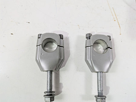 2017 BMW F800GS Adv K75 Handlebar Riser Holder Clamp Set 31427715491 {{ shop.shopifyCountryName }} - Mototech271