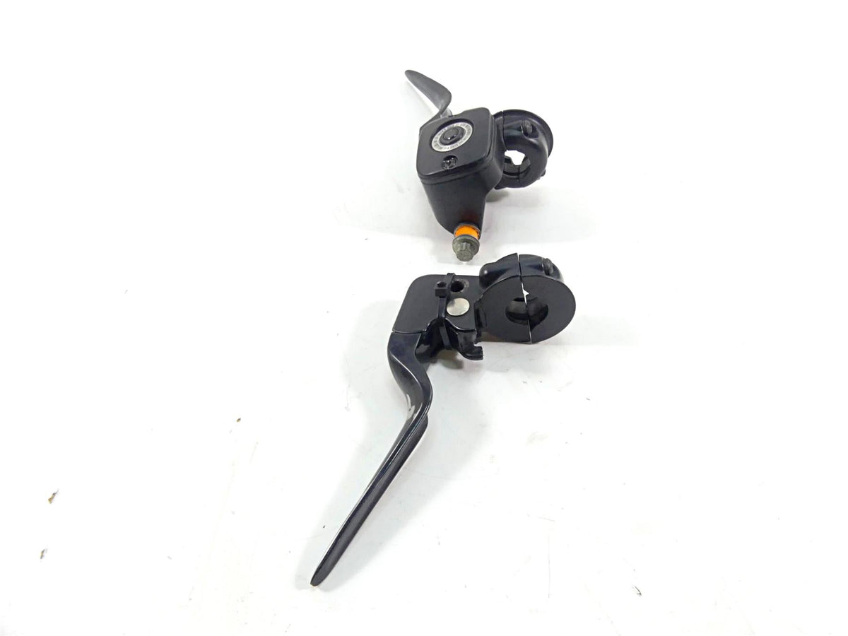 2014 Harley Dyna FXDB Street Bob Front Brake Master & Clutch Perch 45029-11D {{ shop.shopifyCountryName }} - Mototech271