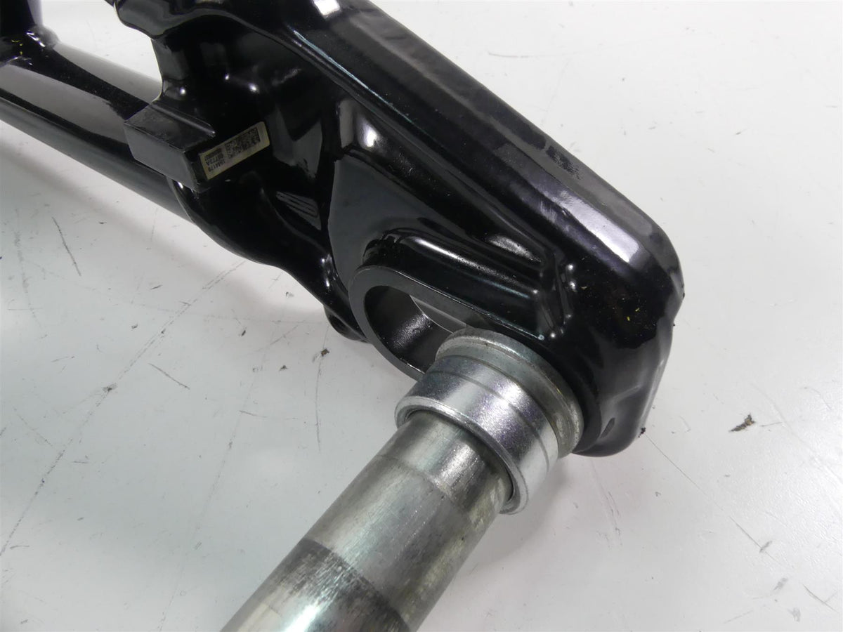 2019 Indian Motorcycle Co. FTR1200 Rear Fork Swingarm Swing Arm 1024289 {{ shop.shopifyCountryName }} - Mototech271