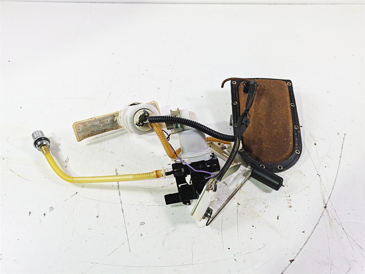 2007 Harley FXDWG Dyna Wide Glide Fuel Gas Petrol Pump - Tested 61016-04B {{ shop.shopifyCountryName }} - Mototech271