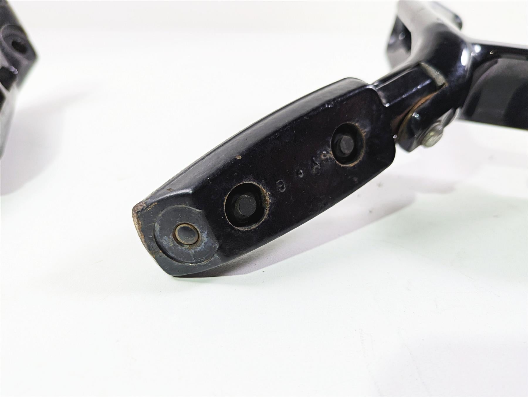 2009 Harley XR1200 Sportster Passenger Foot Peg Rest Set 51049-08 51048-08 {{ shop.shopifyCountryName }} - Mototech271
