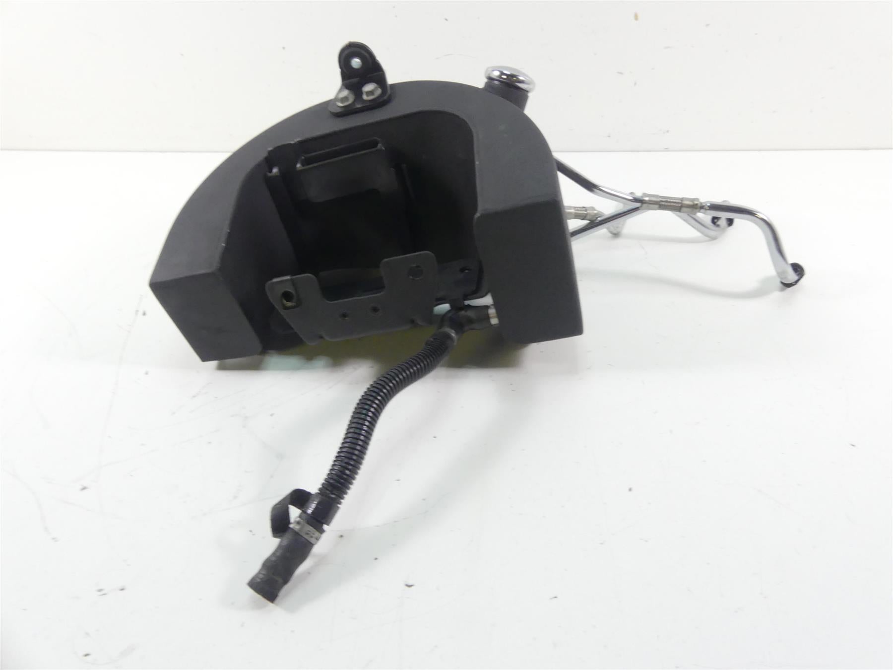 2008 Harley Softail FXSTB Night Train Black Wrinkle Oil Tank & Lines 62840-00A {{ shop.shopifyCountryName }} - Mototech271