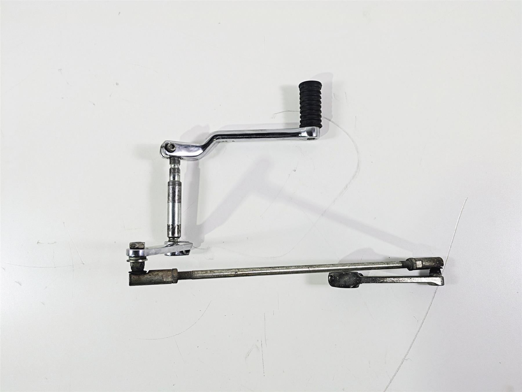 1996 Harley Touring FLHTCUI Electra Glide Shift Lever Shifter Pedal Set 33895-82 {{ shop.shopifyCountryName }} - Mototech271