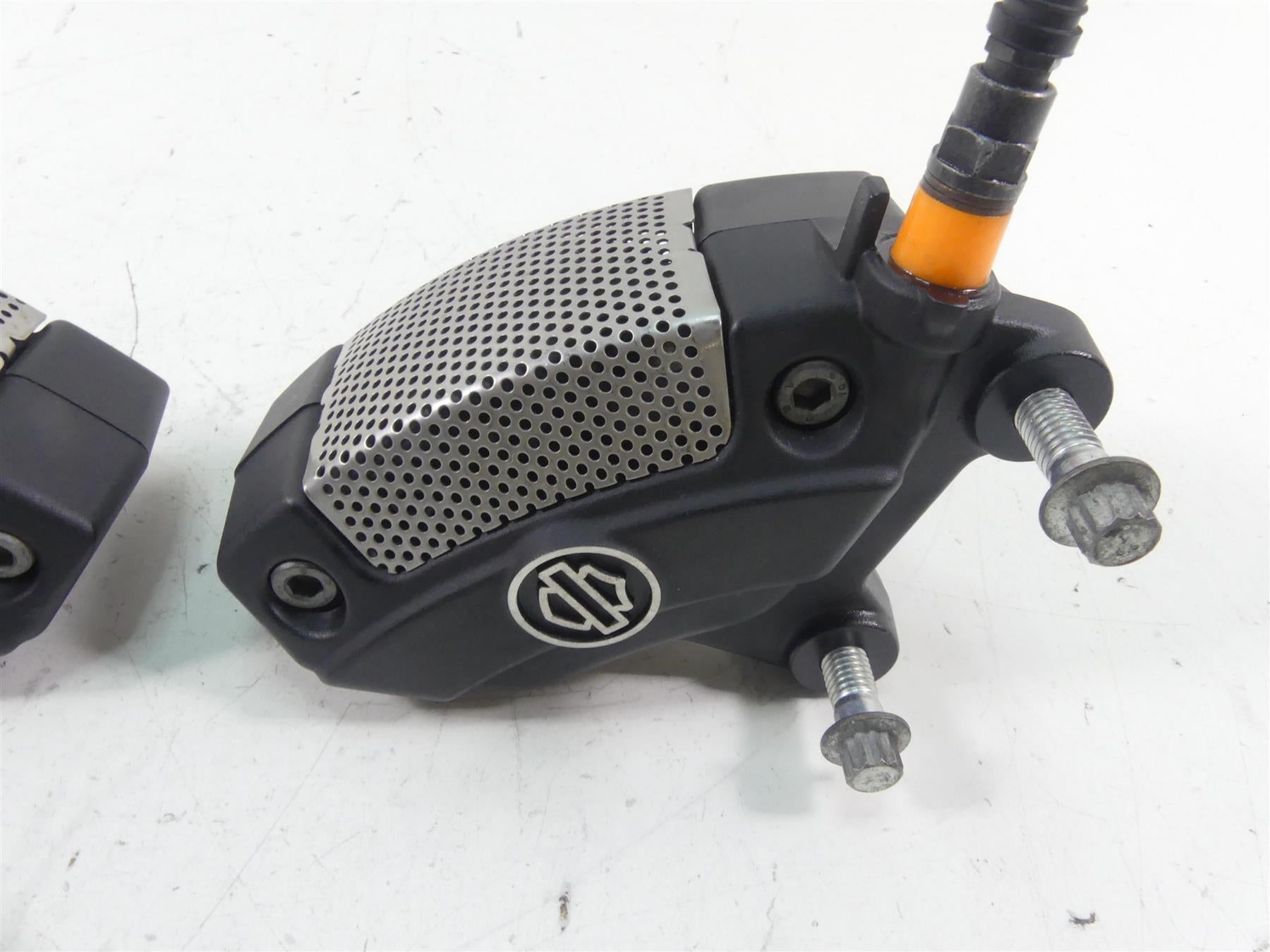 2012 Harley VRSCF Muscle Rod Front Brake Caliper + Lines Set 44731-08 44732-08 {{ shop.shopifyCountryName }} - Mototech271