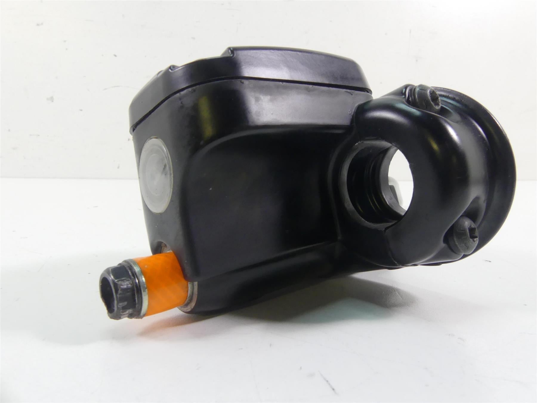 2011 Harley VRSCF Muscle Rod Front Brembo Brake Master Cylinder 11/16 44551-08F {{ shop.shopifyCountryName }} - Mototech271