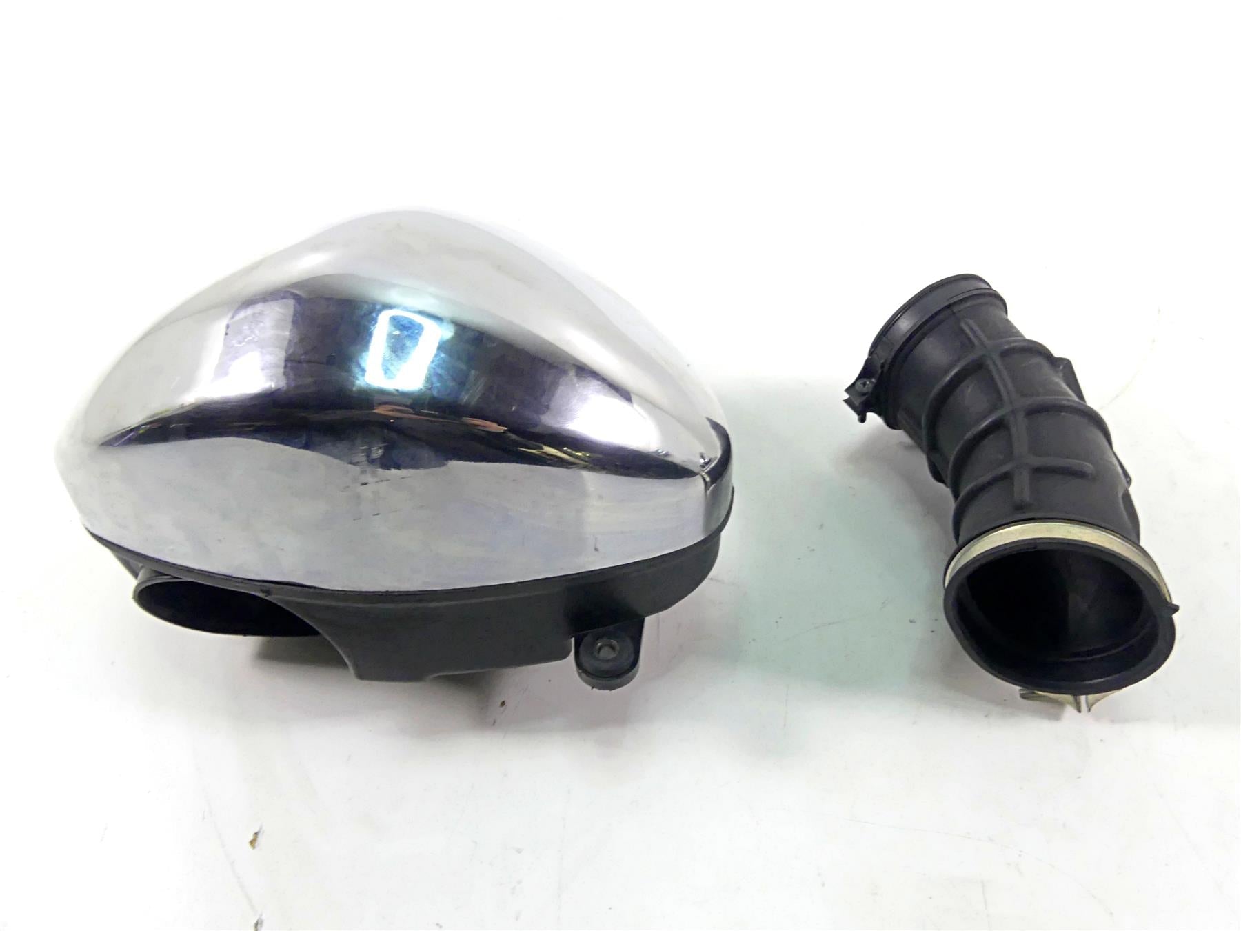 2008 Suzuki M109R VZR1800 Right Air Cleaner Breather Filter Box 13701-48G20 {{ shop.shopifyCountryName }} - Mototech271