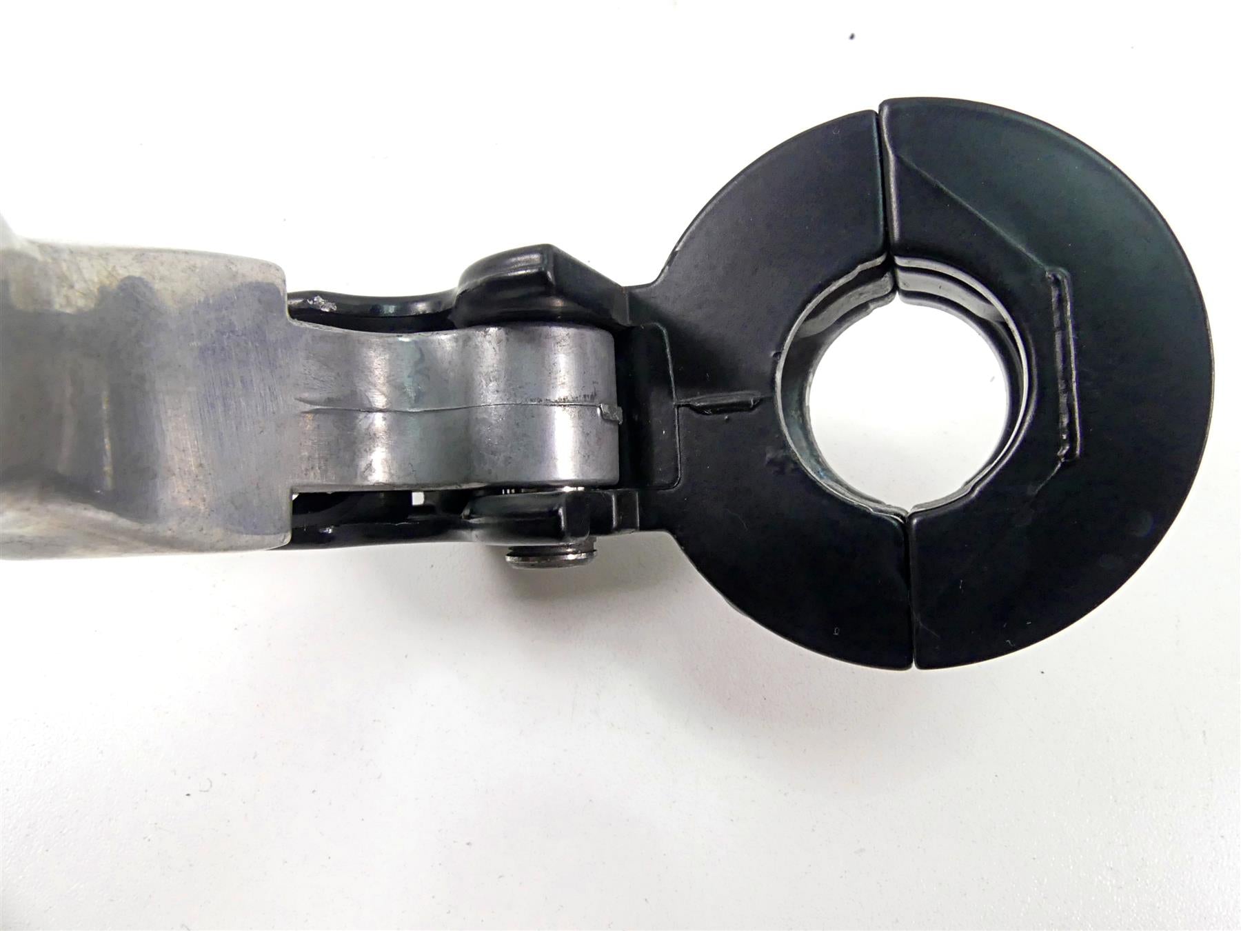 2003 Harley Touring FLHTCI E-Glide 100TH Clutch Perch & Lever 38608-96 45015-96 {{ shop.shopifyCountryName }} - Mototech271