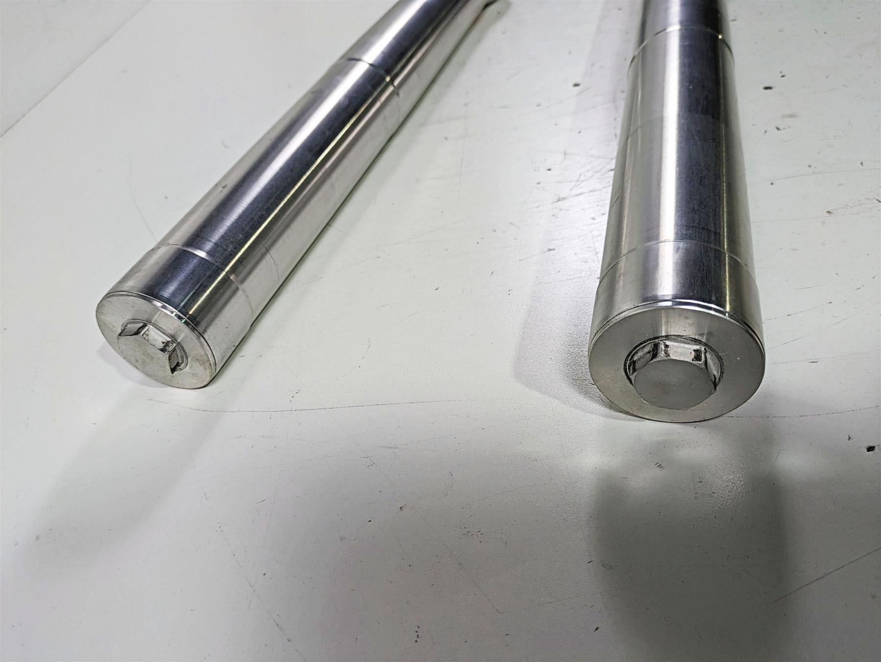 2002 Honda VTX1800 Retro Showa Front Fork Leg Set 51400-MCV-003 51500-MCV-003 {{ shop.shopifyCountryName }} - Mototech271