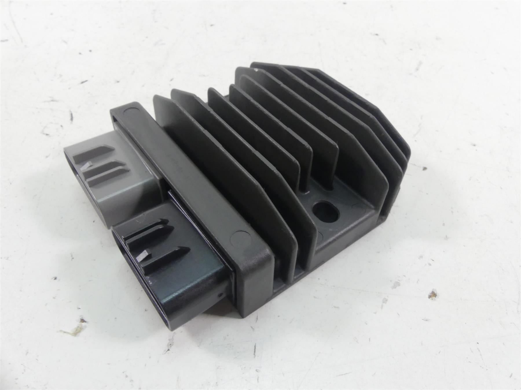 2020 Ducati Multistrada 1260 Enduro Rectifier Voltage Regulator 54040331A {{ shop.shopifyCountryName }} - Mototech271
