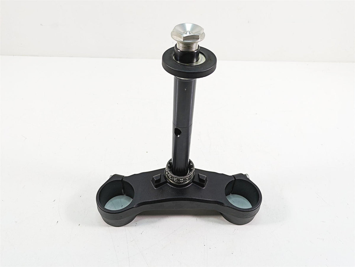 2018 KTM 1090 Adventure R Lower Triple Tree Steering Clamp 6040103203233S {{ shop.shopifyCountryName }} - Mototech271