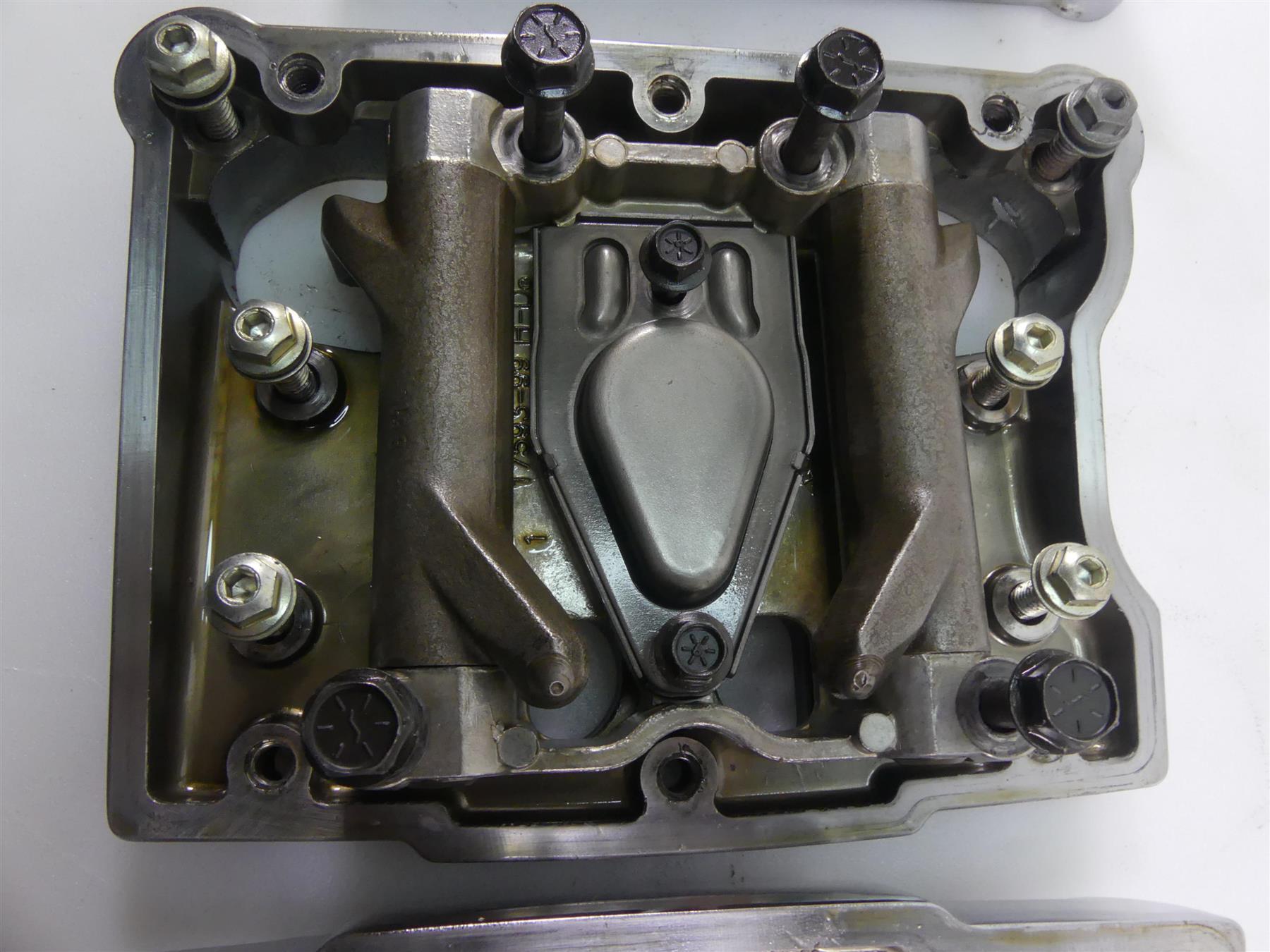 2005 Harley Touring CVO FLHTC SE Electra Glide Rocker Box Chrome Cover 17571-99 {{ shop.shopifyCountryName }} - Mototech271