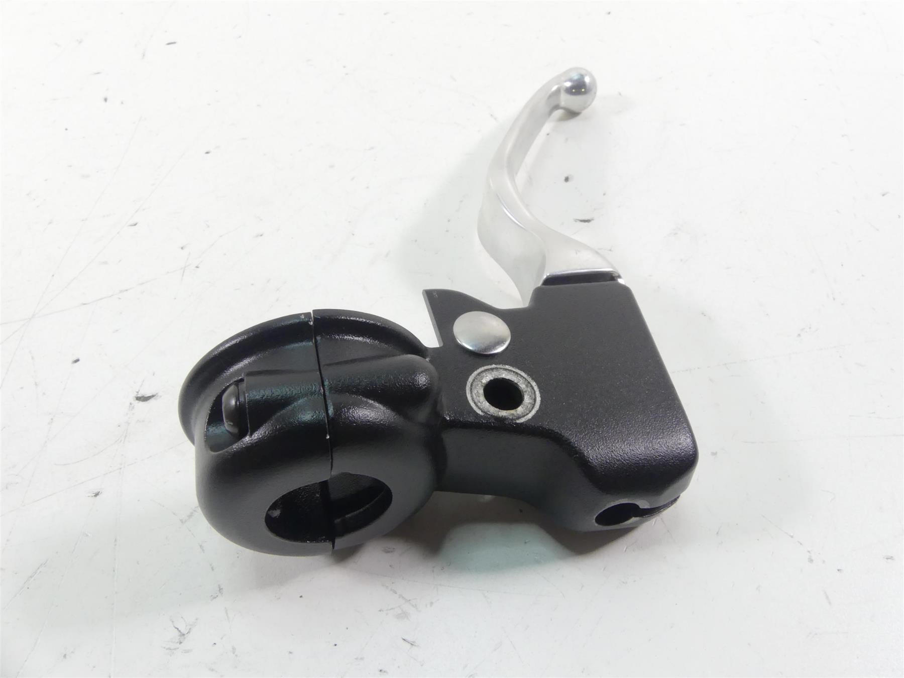2019 Harley Softail FXBB Street Bob Clutch Perch & Lever 36700200 45080-08A {{ shop.shopifyCountryName }} - Mototech271