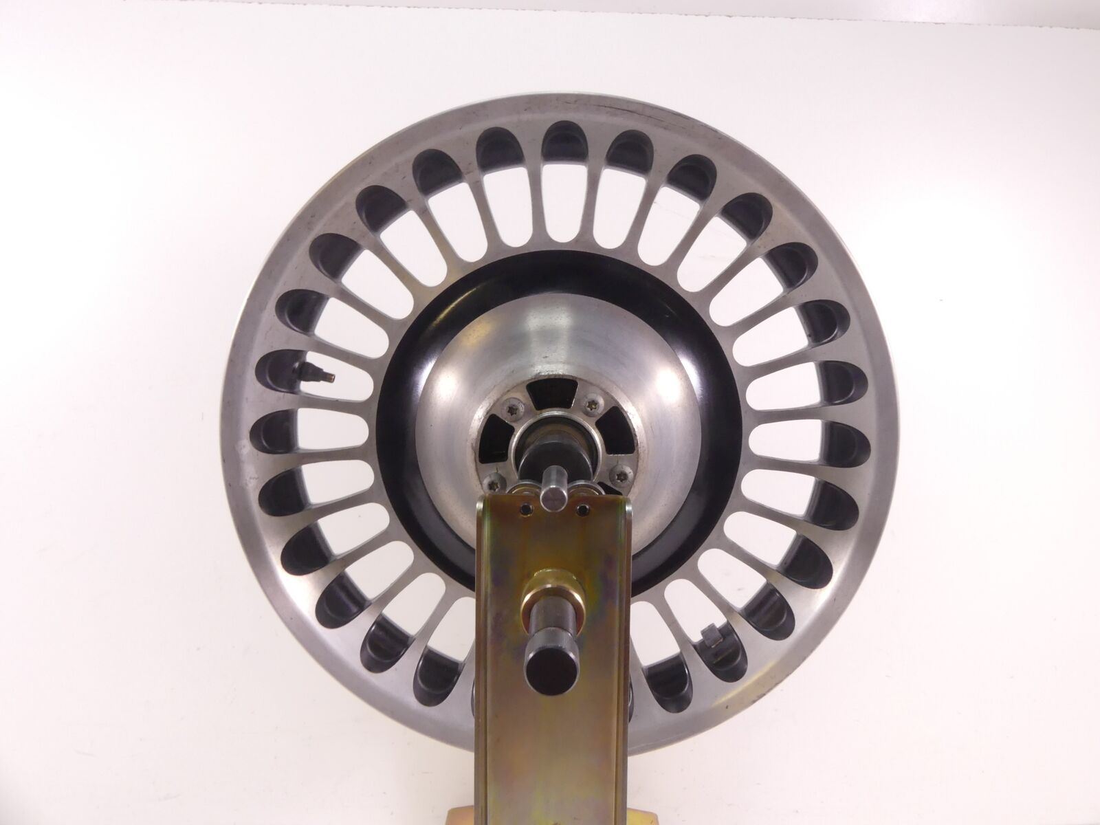 2009 Harley Touring FLHTCU Electra Glide Straight Front Cast Wheel 17x3 43300161 {{ shop.shopifyCountryName }} - Mototech271