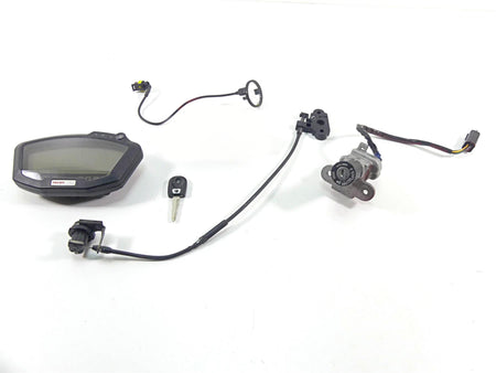 2008 Ducati 848 SBK Speedometer Gauge 1k Ignition Switch Key 40610733A 59820541A {{ shop.shopifyCountryName }} - Mototech271