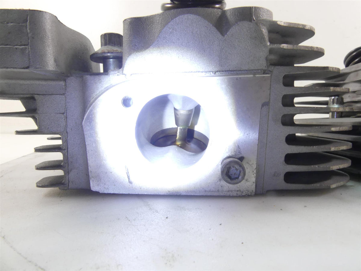 2005 Harley Touring CVO FLHTC SE Electra Glide 103ci Cylinderheads 16961-03A {{ shop.shopifyCountryName }} - Mototech271