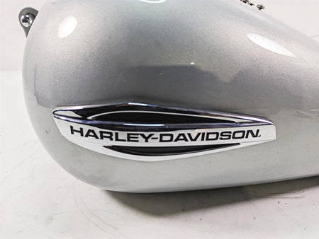 2012 Harley FLD Dyna Switchback Fuel Gas Petrol Tank Reservoir -No Dent 61593-10 {{ shop.shopifyCountryName }} - Mototech271