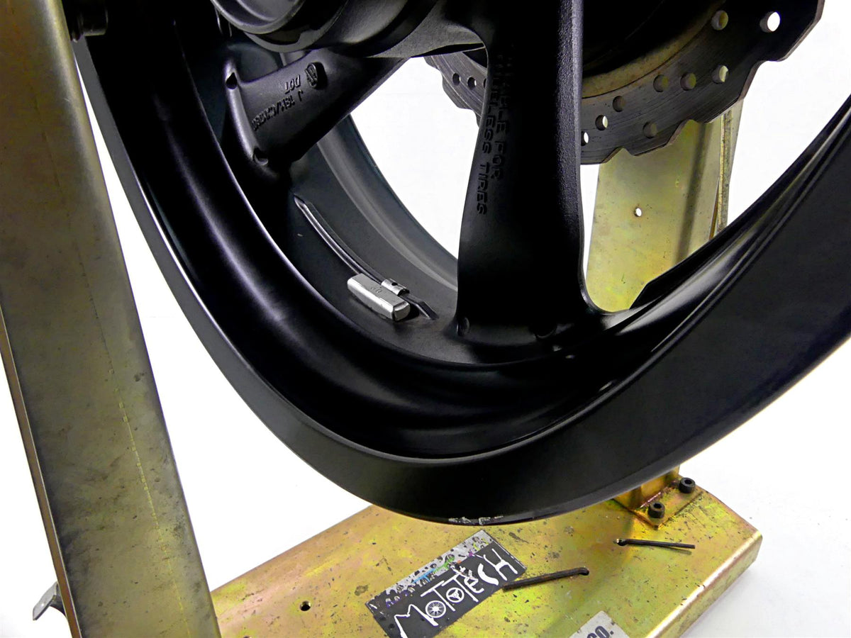 2012 Yamaha VMX17 VMAX 1700 Straight Rear Wheel Rim 18x6 2S3-25338-00 ...