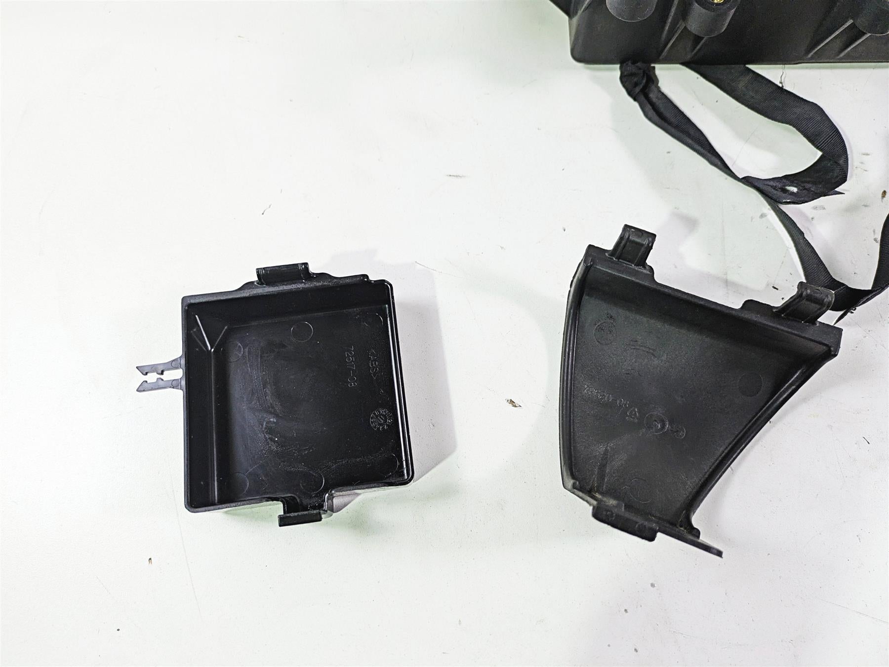 2011 Harley Touring FLHTCUSE CVO E-Glide Battery Tray & Electric Mounts 66281-09 {{ shop.shopifyCountryName }} - Mototech271