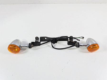 2006 Suzuki VL800 C50 Boulevard Front Blinkers & Mount Bar 35601-41FB1 {{ shop.shopifyCountryName }} - Mototech271