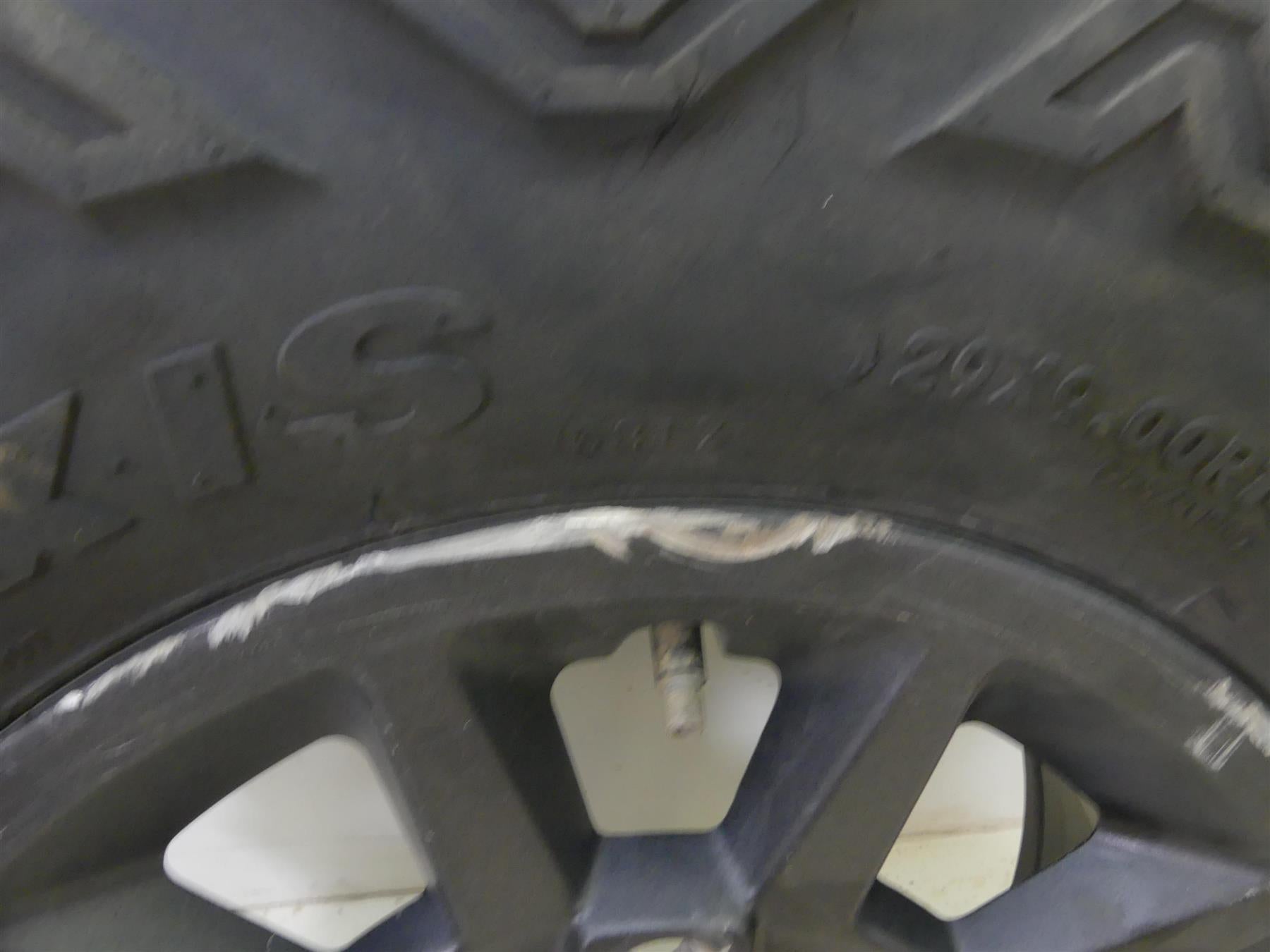 2018 Polaris RZR 1000 RS1 Front Left Rim & Maxxis Bighorn 29x9R14 Tire 1522842 {{ shop.shopifyCountryName }} - Mototech271