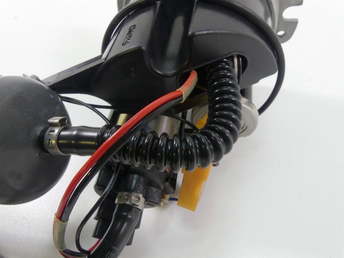 2004 Ducati 999 SBK Fuel Gas Petrol Pump - Tested 16023622A {{ shop.shopifyCountryName }} - Mototech271