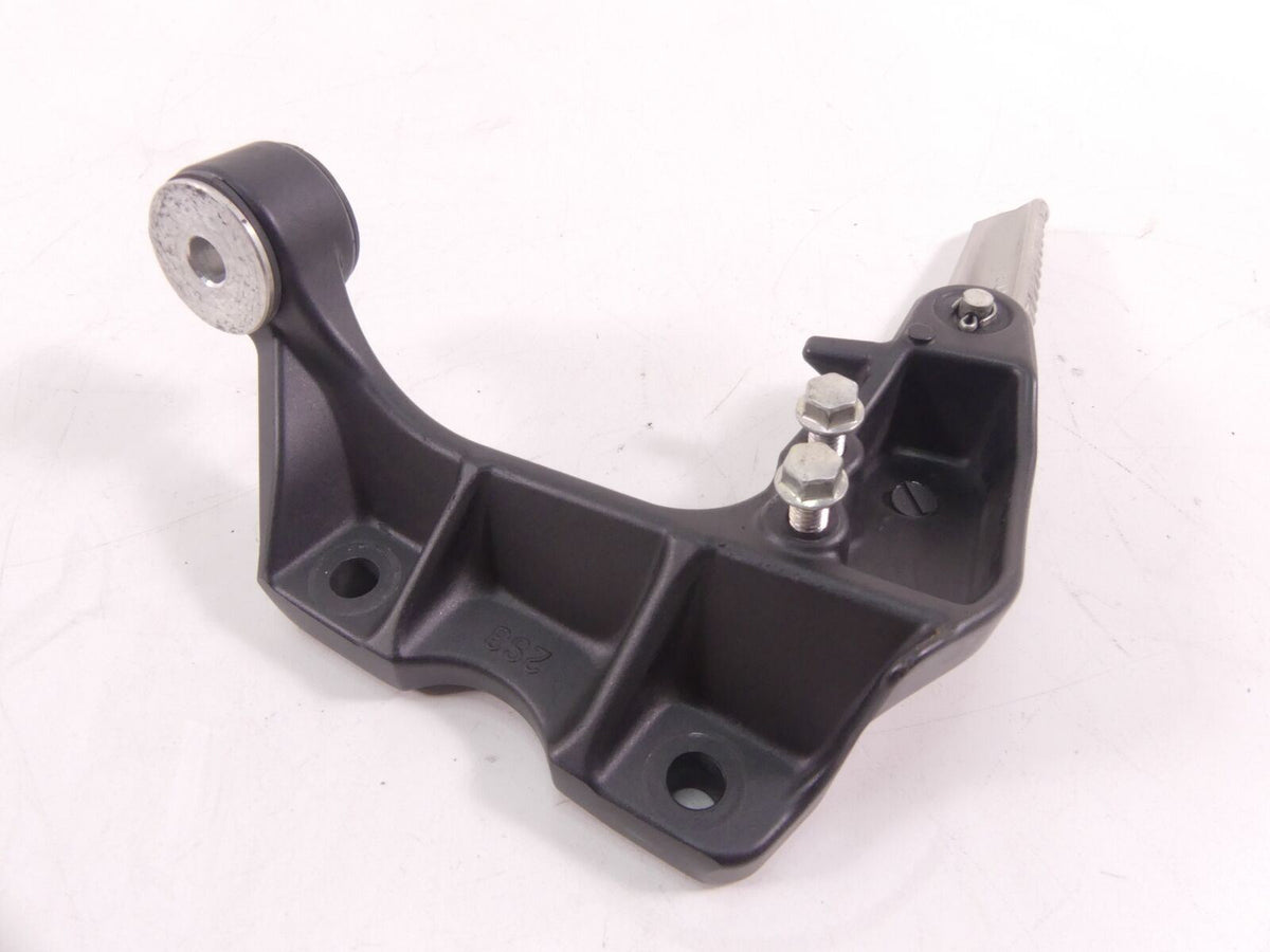 2014 Yamaha VMX17 V-Max 1700 Left Passenger Footpeg Foot Peg + Mount 2S3-27430-0 {{ shop.shopifyCountryName }} - Mototech271