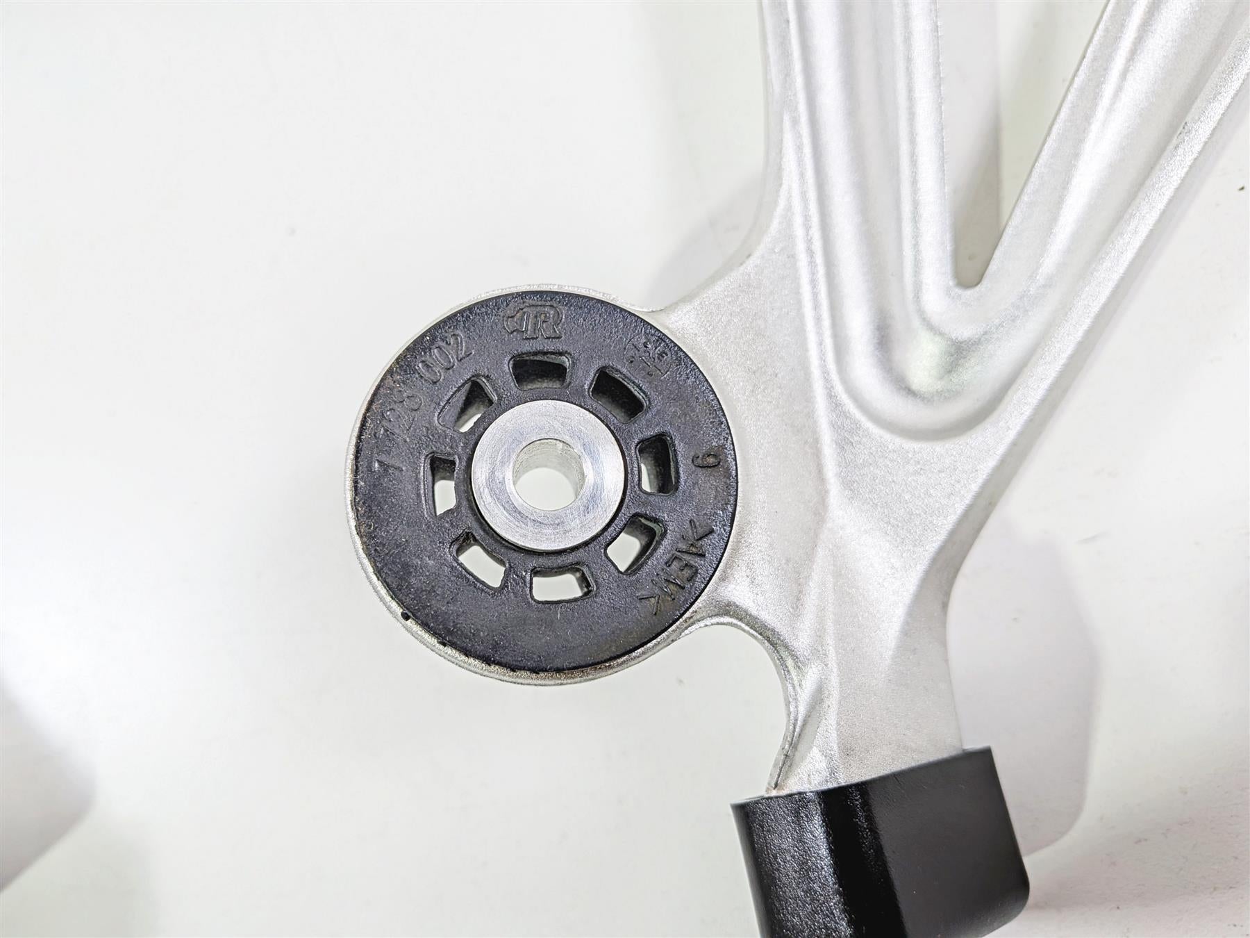 2023 BMW R1250RT RTP K52 Rear Foot Peg Rest Mount Set 46718534789 46718534790 {{ shop.shopifyCountryName }} - Mototech271