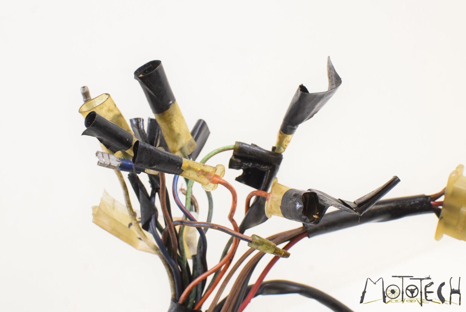 1976 Honda CB750F CB750 Supersport Wiring Harness FOR PARTS 32100392000 {{ shop.shopifyCountryName }} - Mototech271