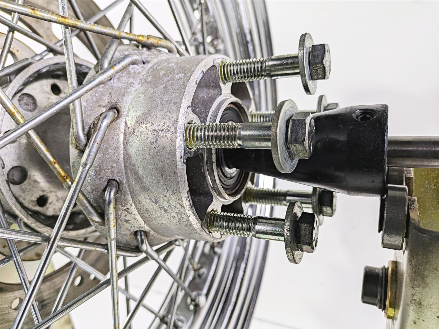 2005 Harley Softail FLSTSCI Heritage Springer Rear 16x3 Wheel Rim Read 40700-05A {{ shop.shopifyCountryName }} - Mototech271