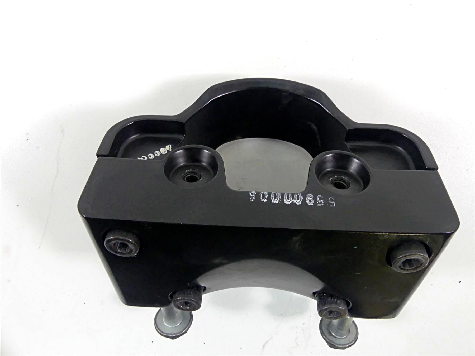 2014 Harley VRSCF Muscle V-Rod Reduced Reach Handlebar Handle Bar Riser ...