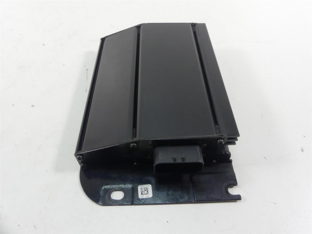 2007 Harley FLHTCU SE CVO Electra Glide Audio System Amp Amplifier 76192-06 {{ shop.shopifyCountryName }} - Mototech271