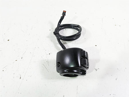2021 Harley Softail FLSL Slim Left Hand Control Switch 71500292 {{ shop.shopifyCountryName }} - Mototech271