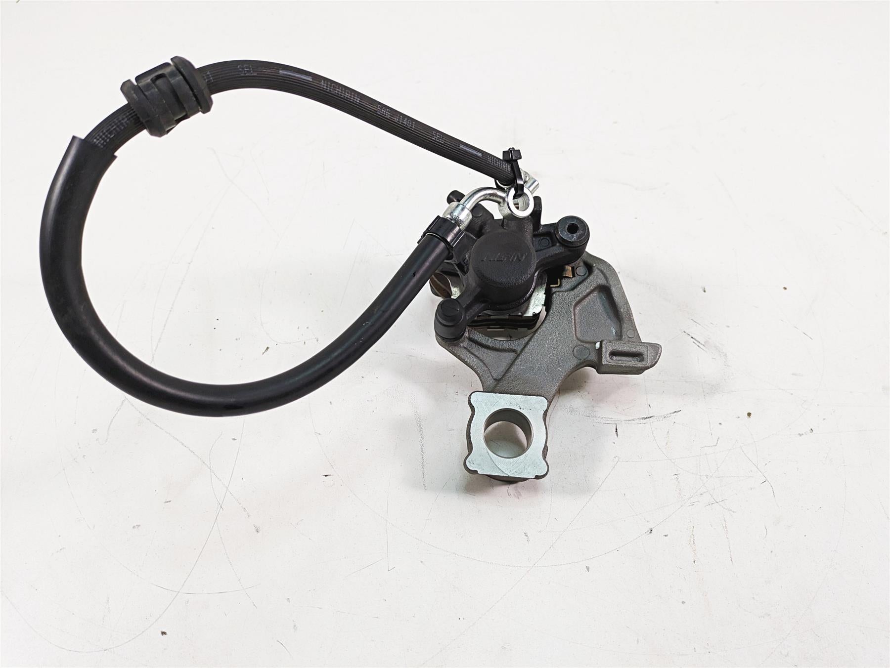 2022 Suzuki GSXR 750 Nissin Rear Brake Caliper & Bracket 69100-47H10-999 {{ shop.shopifyCountryName }} - Mototech271