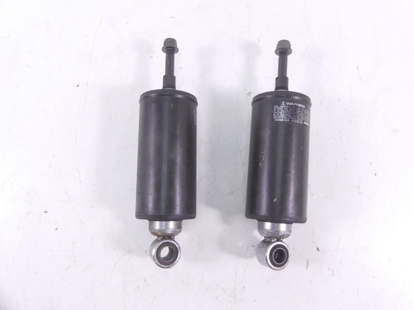 2002 Harley FLSTCI Softail Heritage Rear Showa Damper Shock Set 54508-00A {{ shop.shopifyCountryName }} - Mototech271