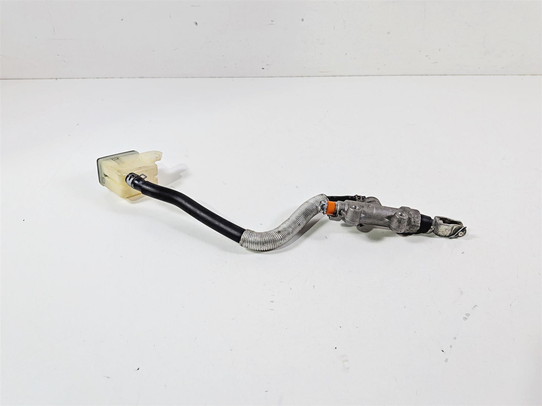 2014 Suzuki M109R VZR1800 Boulevard Rear Brake Master Cylinder 69600-48G00 {{ shop.shopifyCountryName }} - Mototech271