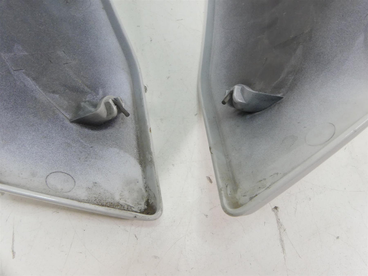 2016 BMW R1200RS K54 Between Leg Side Fairing Cover Set 46638545319 46638545320 {{ shop.shopifyCountryName }} - Mototech271