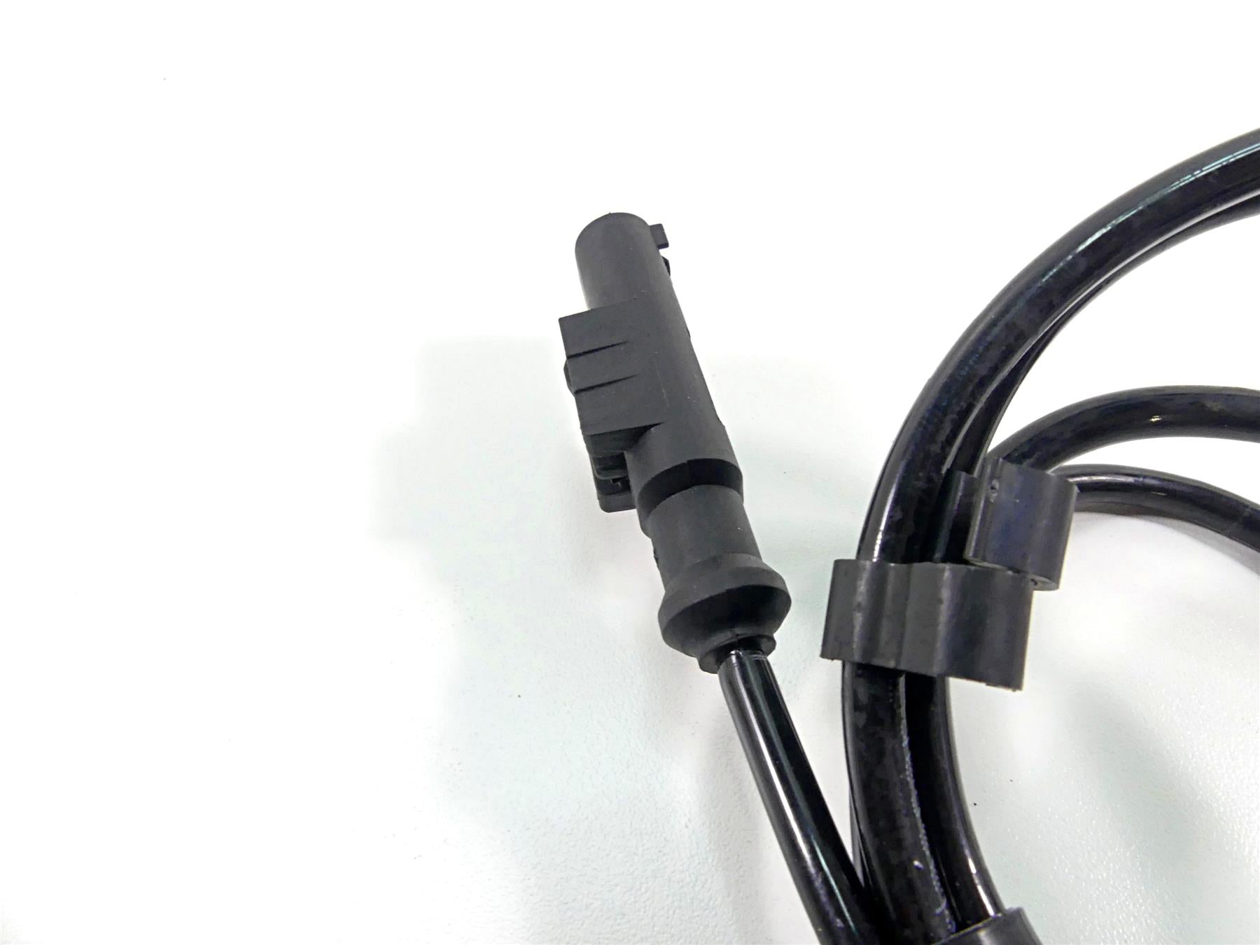 2013 BMW F800GS STD K72 Front Abs Brake Wheel Speed Sensor
