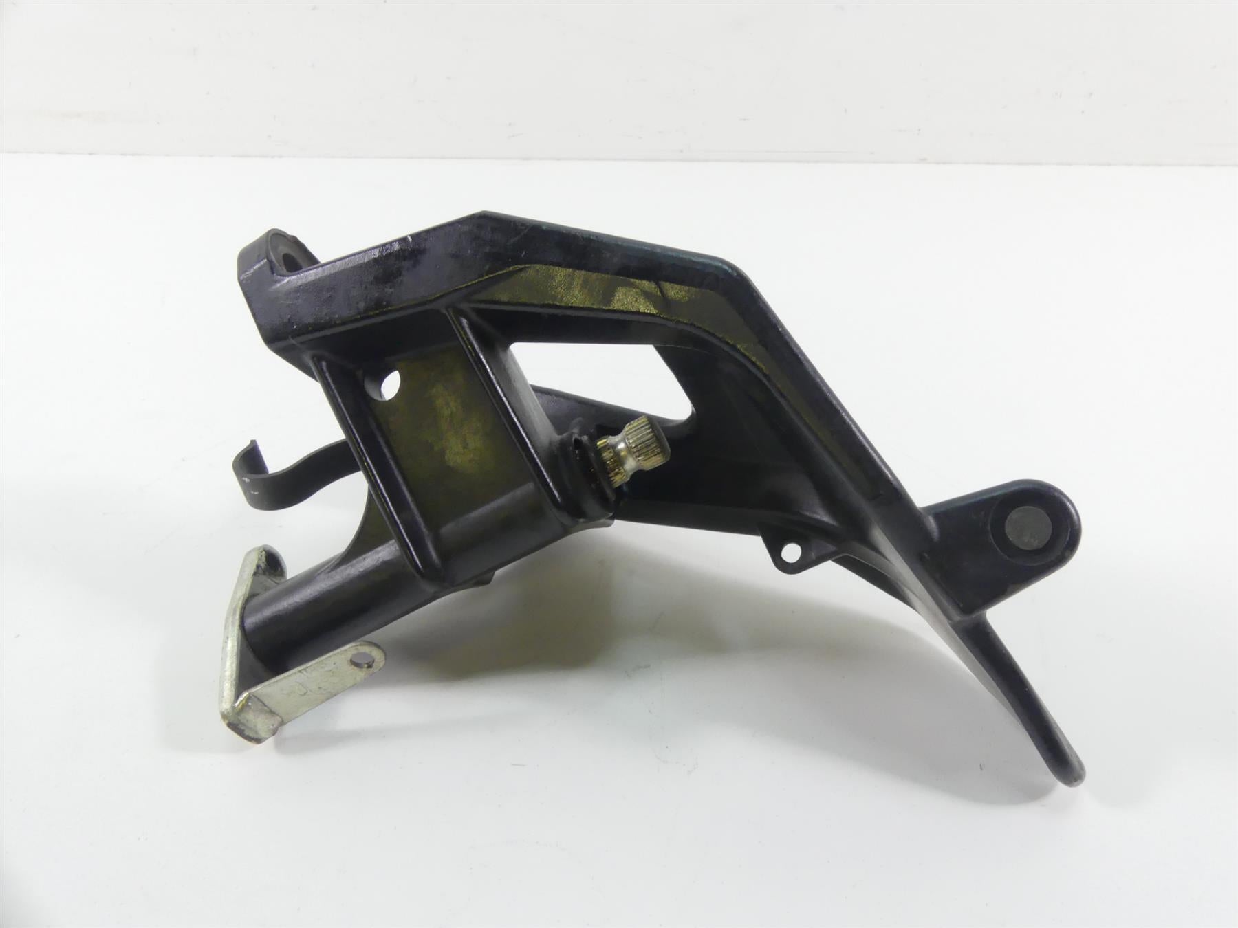 2007 Suzuki M109R VZR1800 Boulevard Right Rider Footpeg Bracket 43511-48G00 {{ shop.shopifyCountryName }} - Mototech271