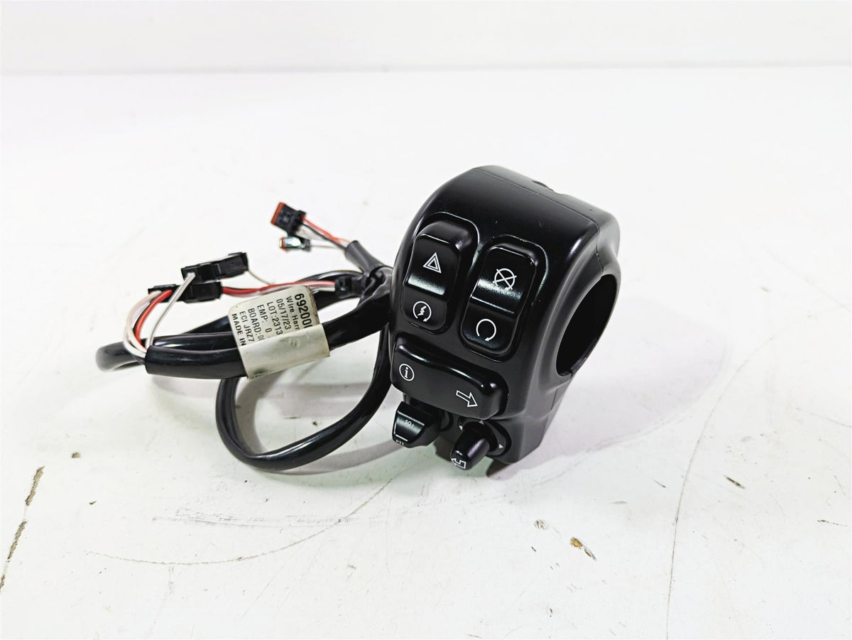 2016 Harley Touring FLTRX Road Glide Right Hand Control Switch 71500129C {{ shop.shopifyCountryName }} - Mototech271