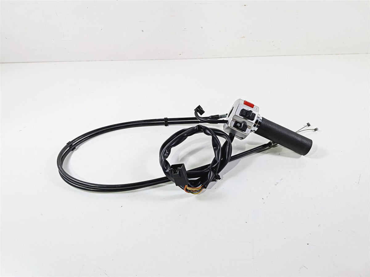 2006 Suzuki C90 VL1500T Boulevard Right Hand Throttle Control Switch 37200-41FA1 {{ shop.shopifyCountryName }} - Mototech271