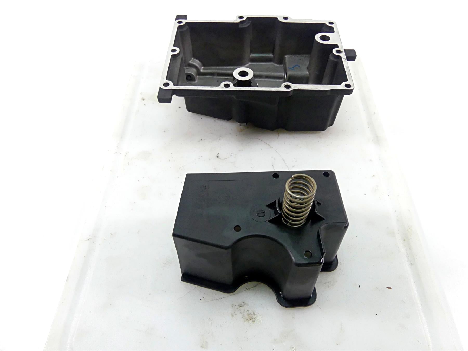2017 Harley Dyna FXDB Street Bob Transmission Oil Pan Lower Cover 26071-02 {{ shop.shopifyCountryName }} - Mototech271