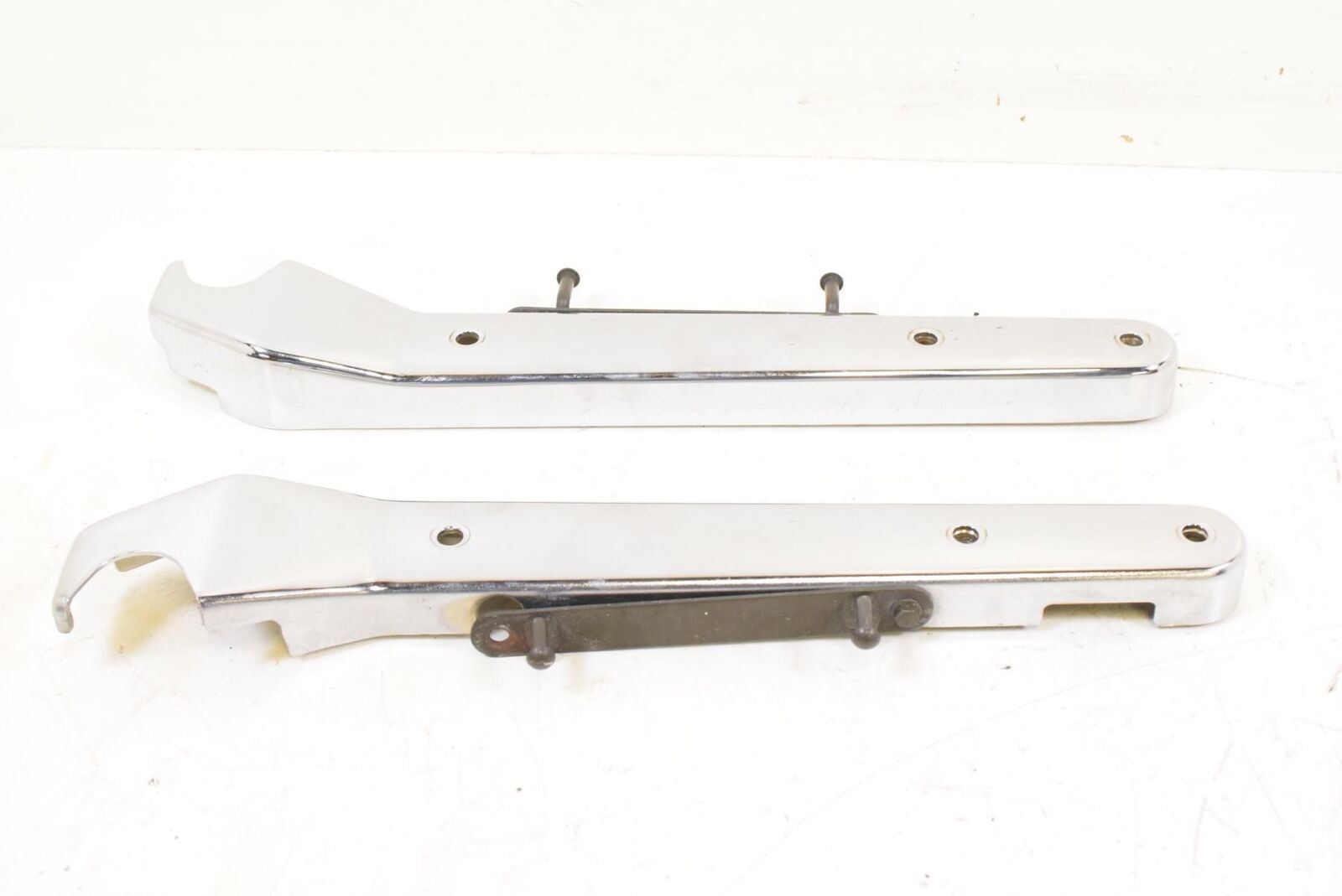 2000 Kawasaki VN1500 Vulcan Classic Rear Frame Fender Struts Braces 35011-1869 | Mototech271
